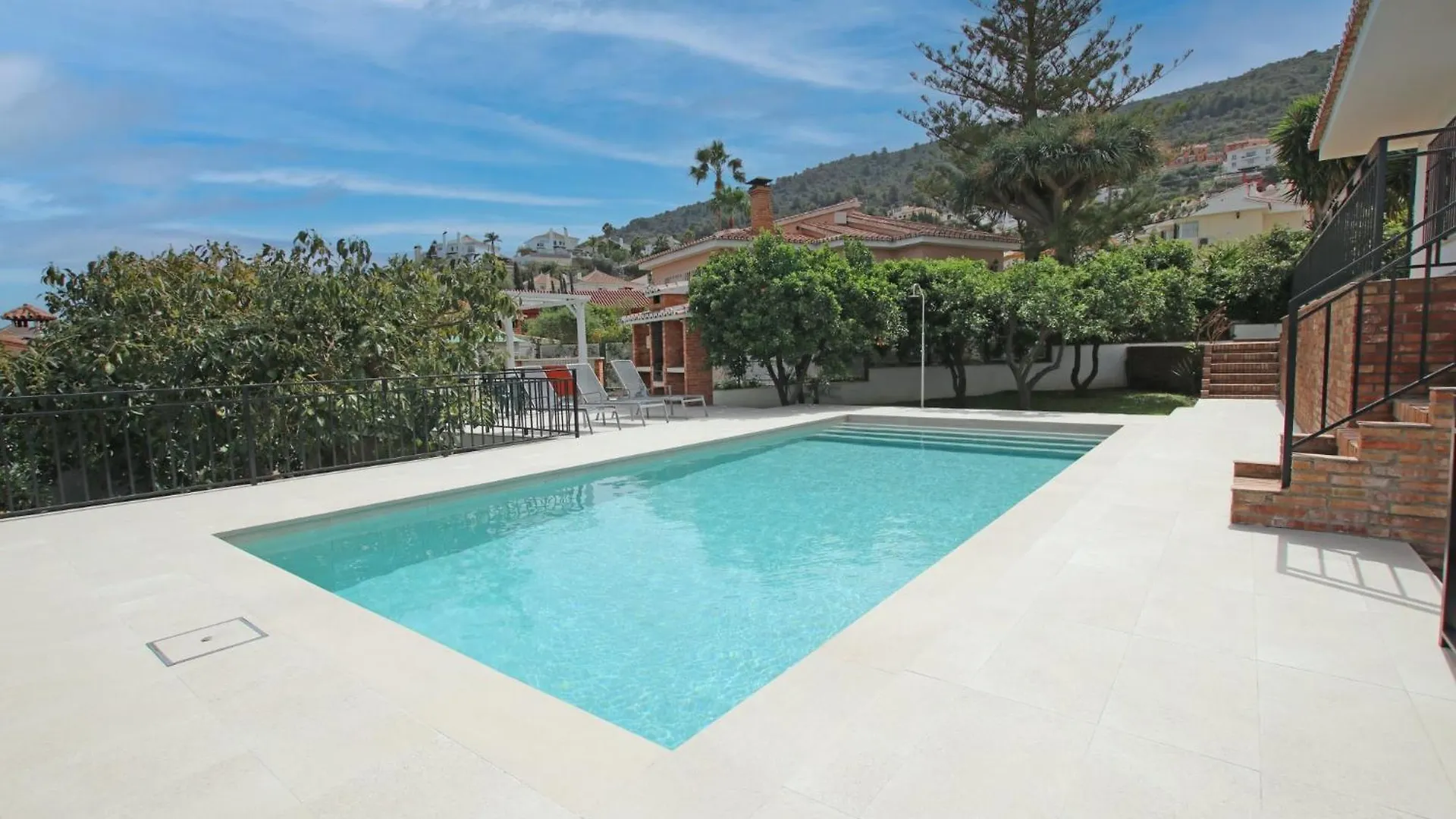Tess Villa Paz Alhaurín de la Torre Σπίτι διακοπών